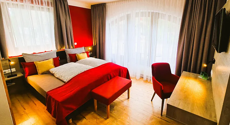 Doppelzimmer Parterre mit Panoramafenster