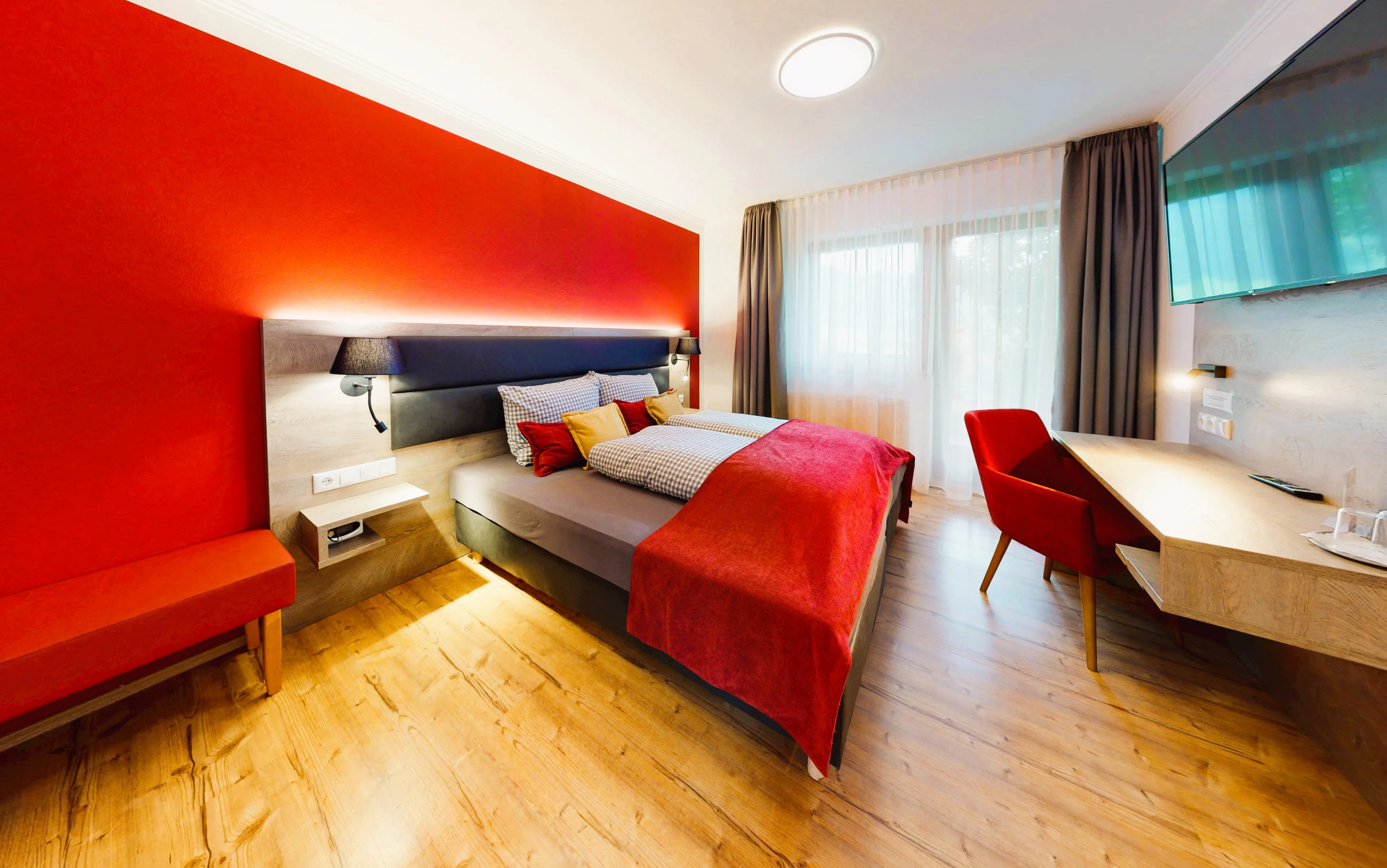 Familienzimmer mit Doppelbett